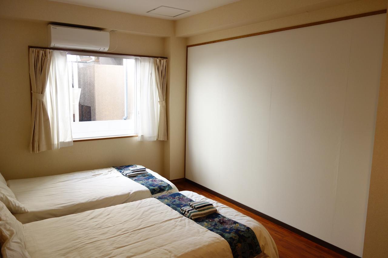Okinawa Naha Rakuraku House Exterior foto