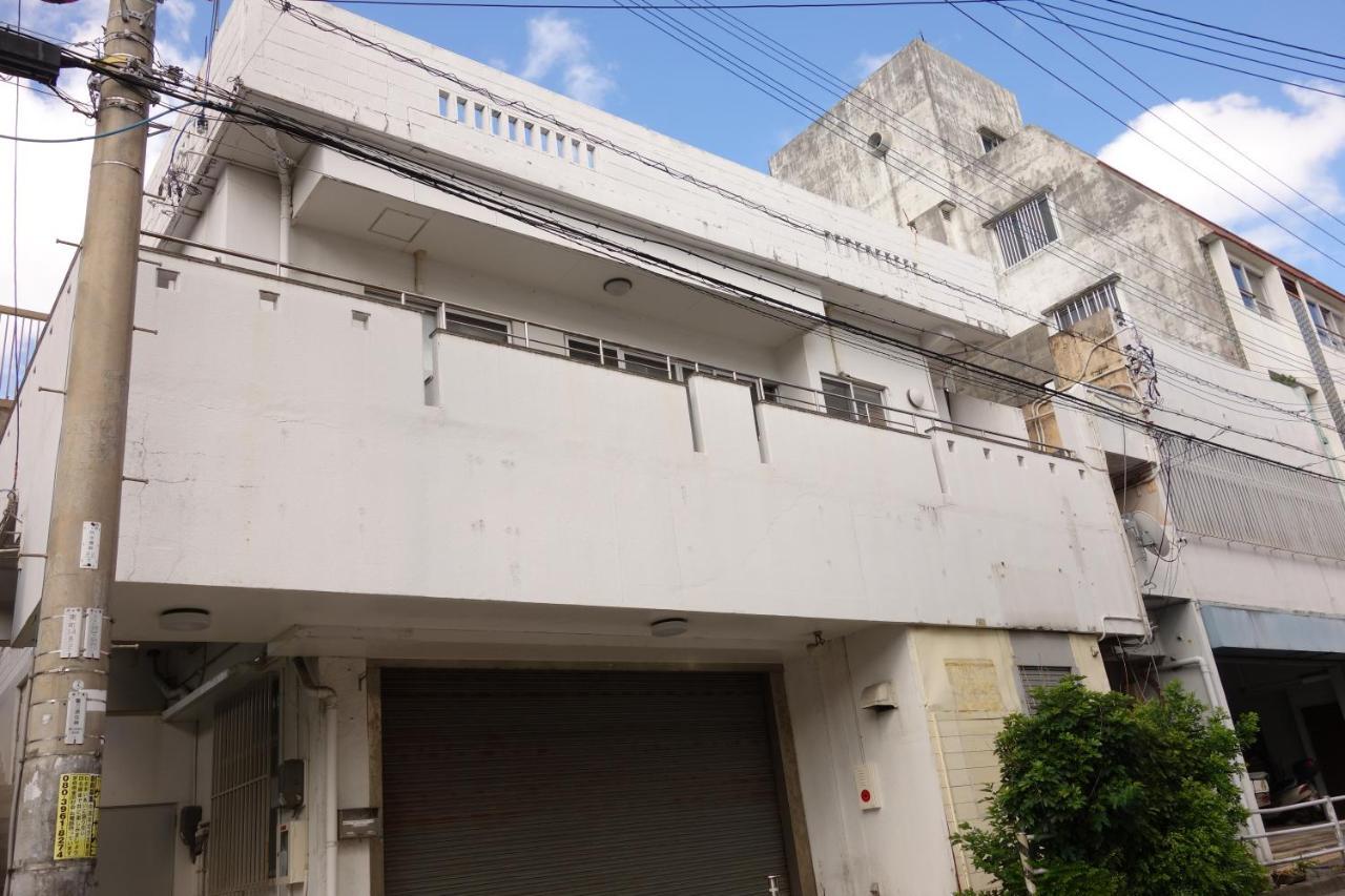 Okinawa Naha Rakuraku House Exterior foto